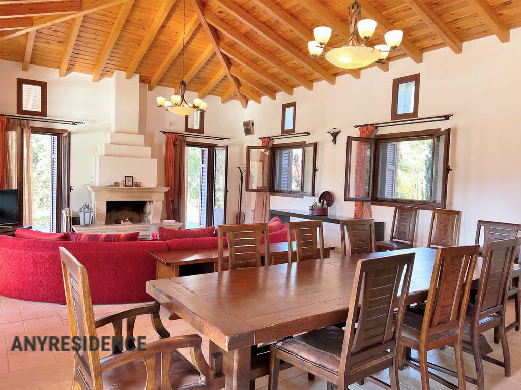 12 room villa in Peloponnese, photo #4, listing #2074629