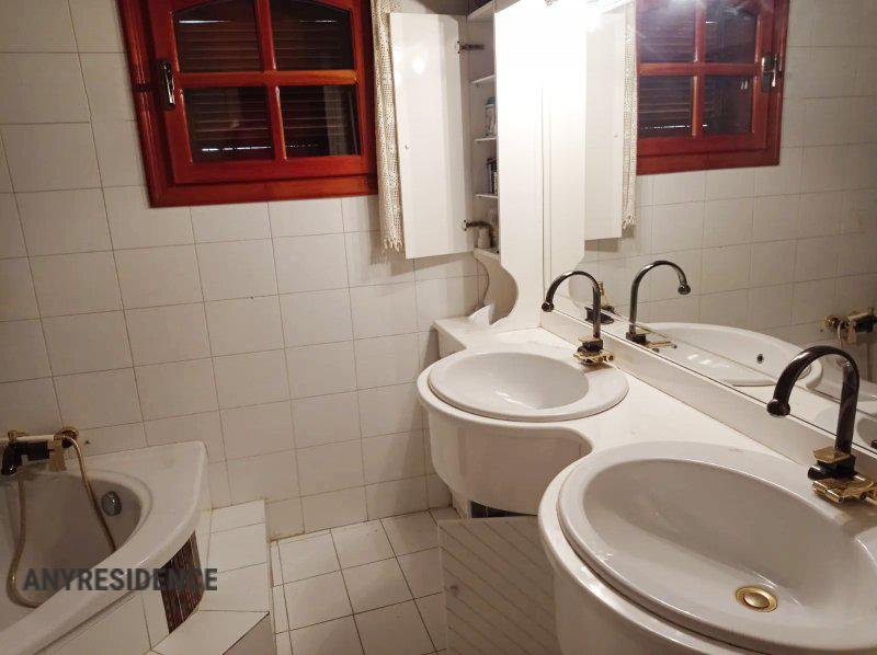 Townhome in Thermi, photo #10, listing #2419057