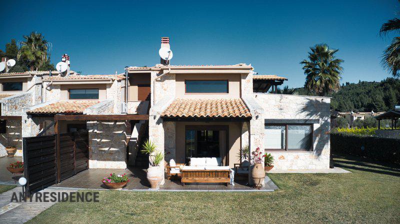 Hotel in Nea Skioni, photo #6, listing #2328692
