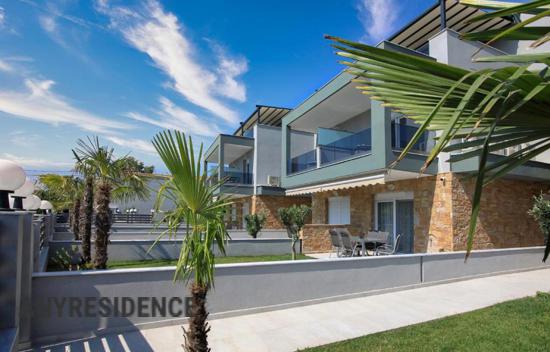 Townhome in Nikiti