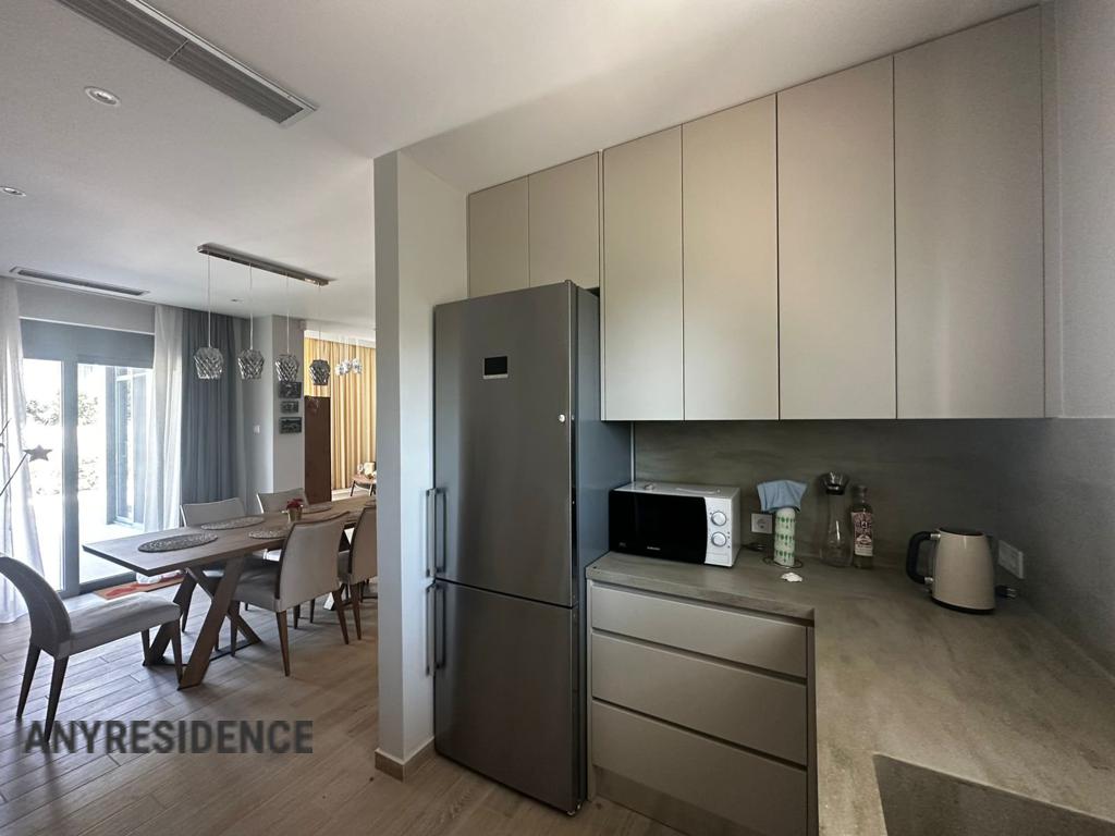 6 room villa in Lagonisi, photo #5, listing #2477815