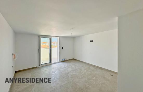Apartment in Korinthia