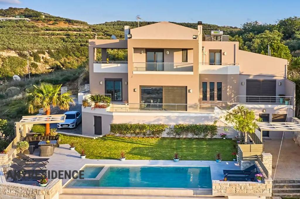 Development land Chania, photo #1, listing #2543475