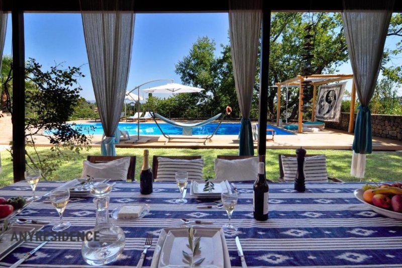 Villa in Corfu, photo #1, listing #2466911
