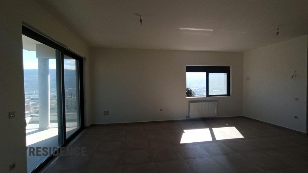 Apartment in Akrotiri, photo #4, listing #2362999