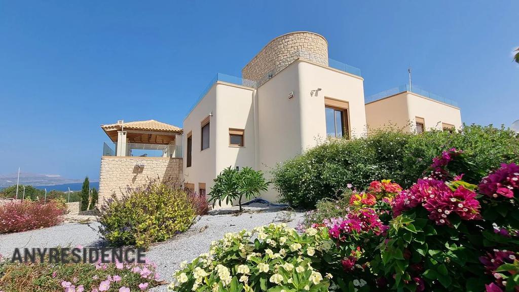 Villa in Tsivaras, photo #9, listing #2532775