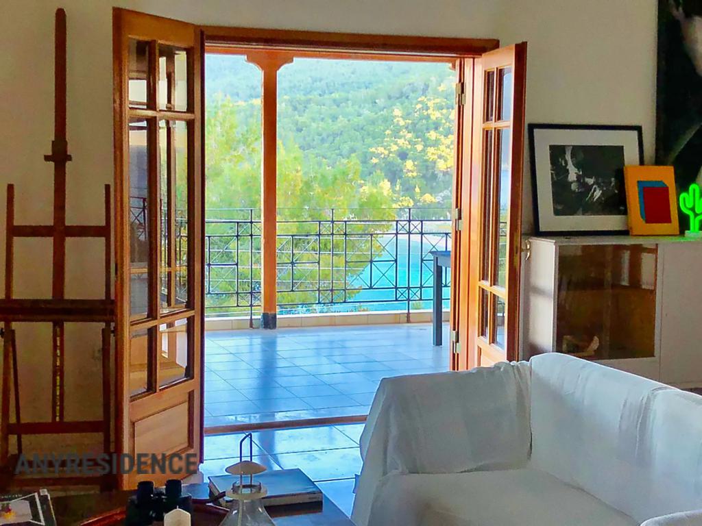 8 room villa in Peloponnese, photo #3, listing #2372954