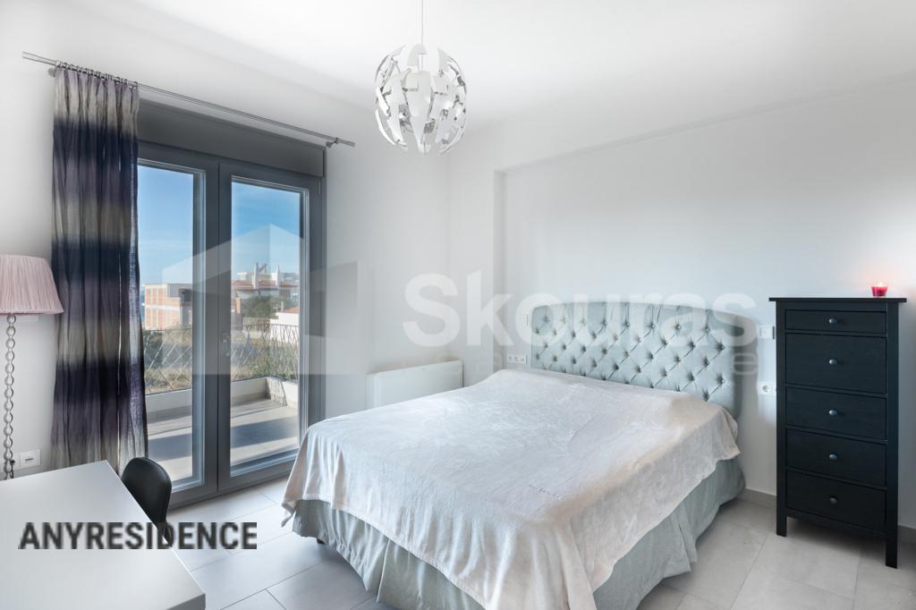 6 room townhome in Loutraki, photo #4, listing #2542163