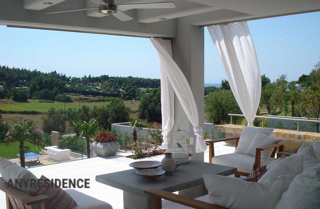 Villa in Kassandreia, photo #6, listing #2097122