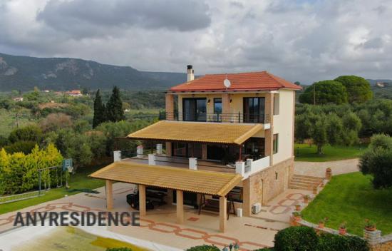 9 room villa in Peloponnese