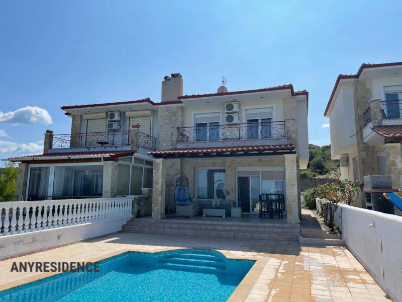 Townhome in Pefkochori, photo #10, listing #2329337