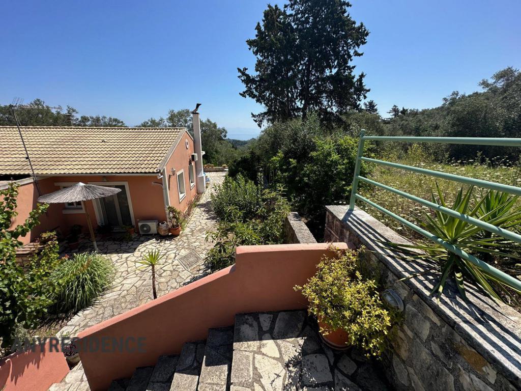 Terraced house in Administration of the Peloponnese, Western Greece and the Ionian Islands, photo #3, listing #2275618