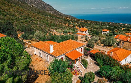 Villa in Peloponnese