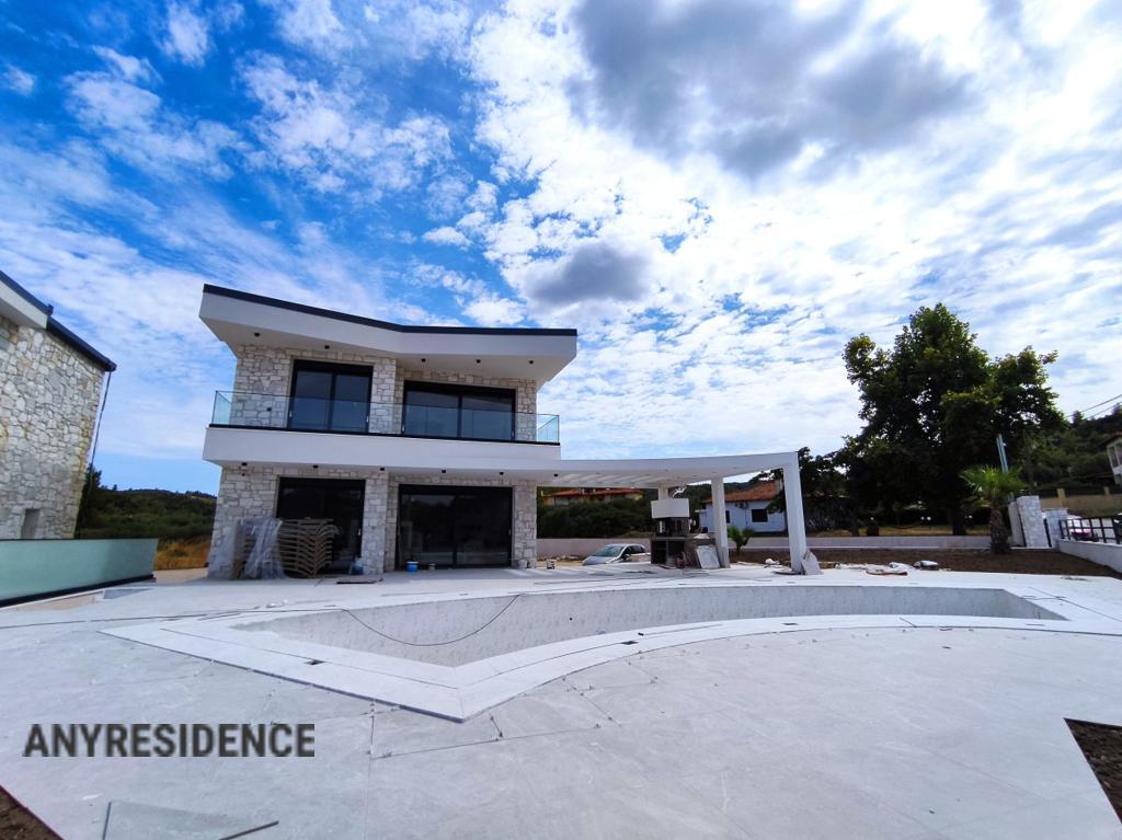 Townhome in Chaniotis, photo #2, listing #2365058