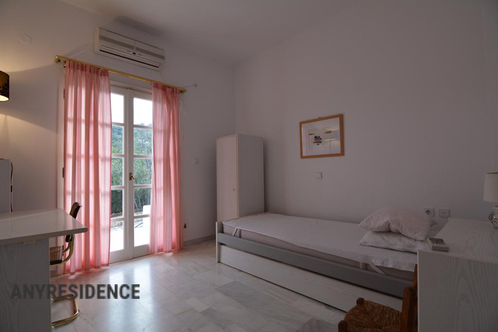 4 room villa in Peloponnese, photo #8, listing #2026466