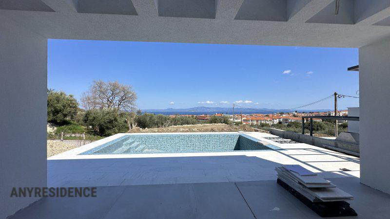 Townhome in Pefkochori, photo #8, listing #2366448