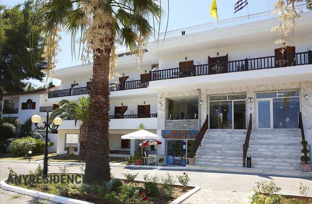 Hotel in Kassandreia, photo #1, listing #2097128
