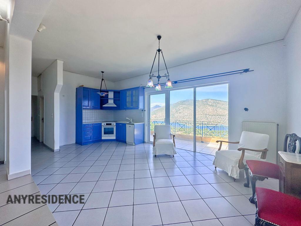 Townhome in Galatas, photo #7, listing #2533804