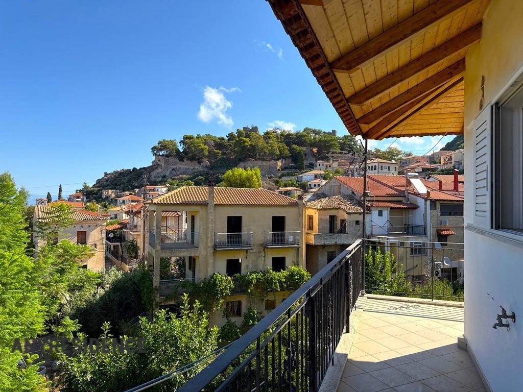 Apartment in Kyparissia, photo #7, listing #2505908