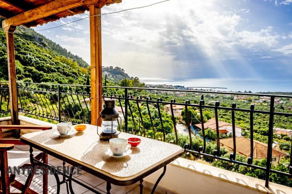 Townhome in Messenia, photo #9, listing #2532203