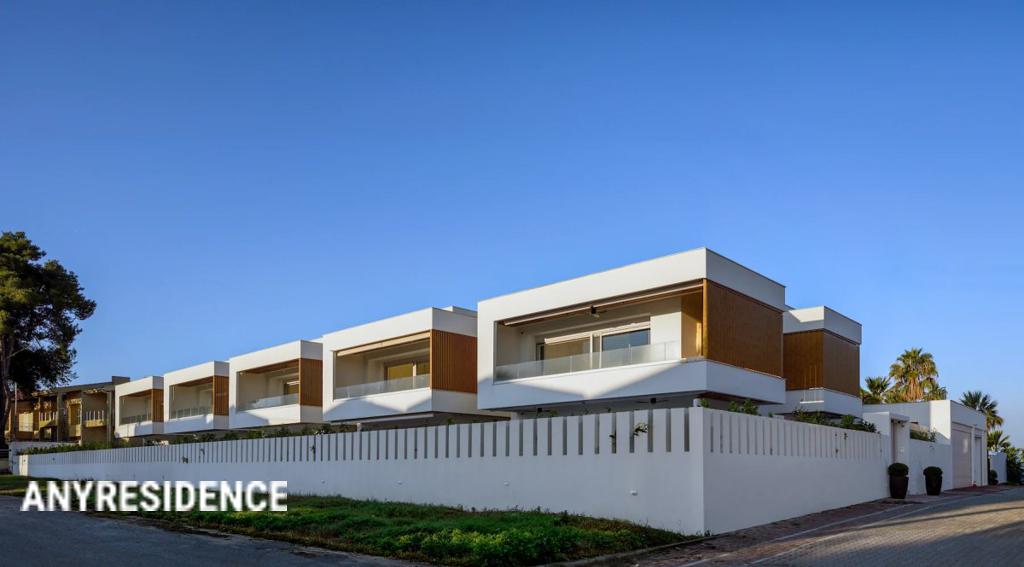 Villa in Kassandreia, photo #1, listing #2418316