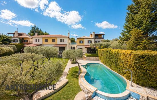 Villa in Kriopigi
