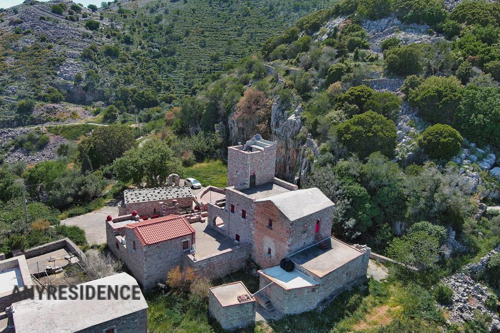 Castle in Peloponnese, photo #5, listing #2530872