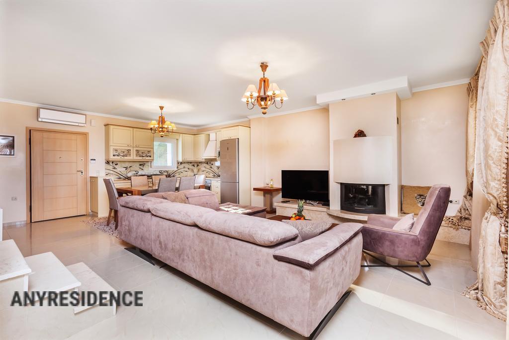 Villa in Pefkochori, photo #7, listing #2097208