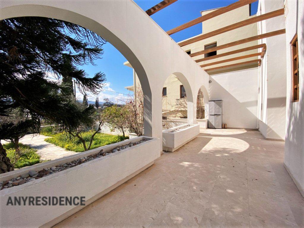 9 room villa in Peloponnese, photo #7, listing #2247111