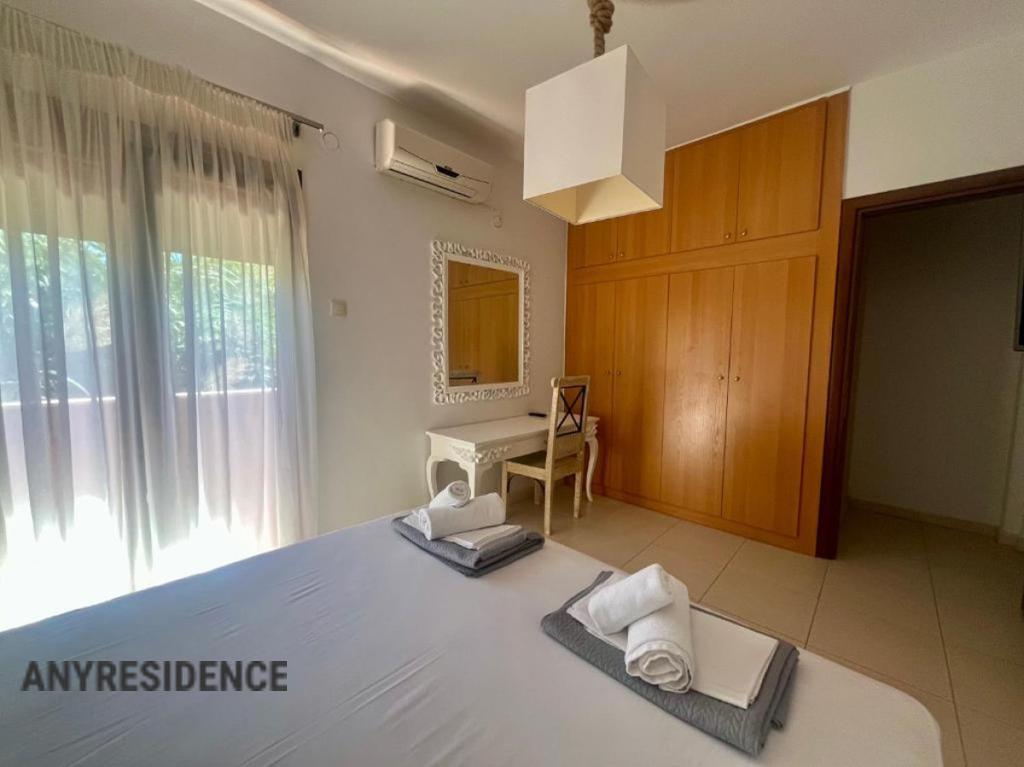 Villa in Afytos, photo #2, listing #2481306
