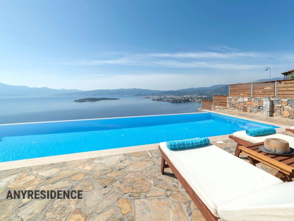 Villa in Agios Nikolaos (Crete), photo #1, listing #2516203