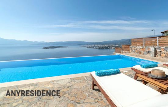 Villa in Agios Nikolaos (Crete)