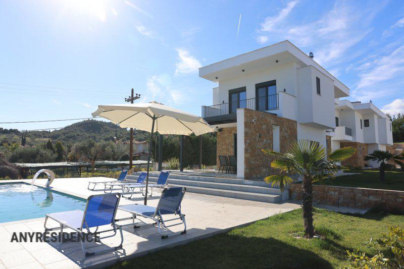 Villa in Pefkochori, photo #6, listing #2373210