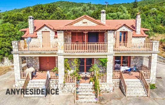 Villa in Peloponnese