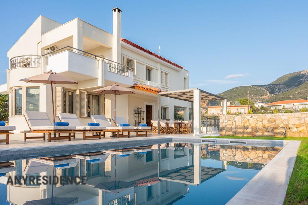 Villa in Kalamata, photo #1, listing #2511177