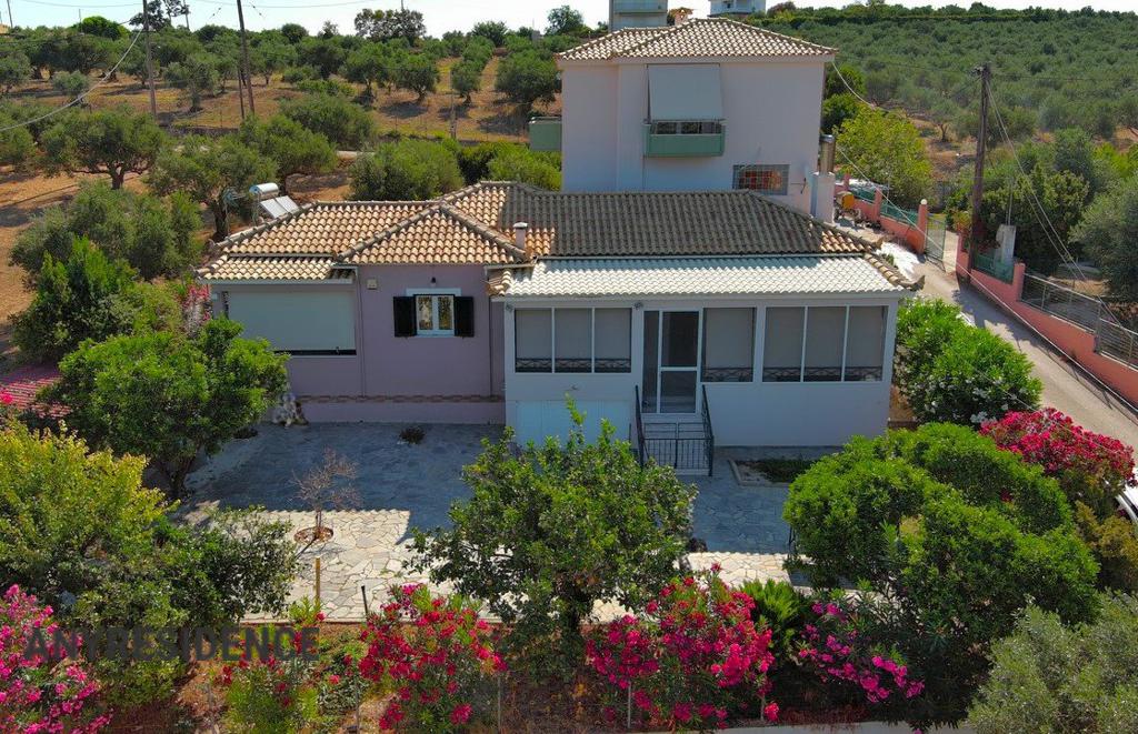 Villa in Kyparissia, photo #1, listing #2384624