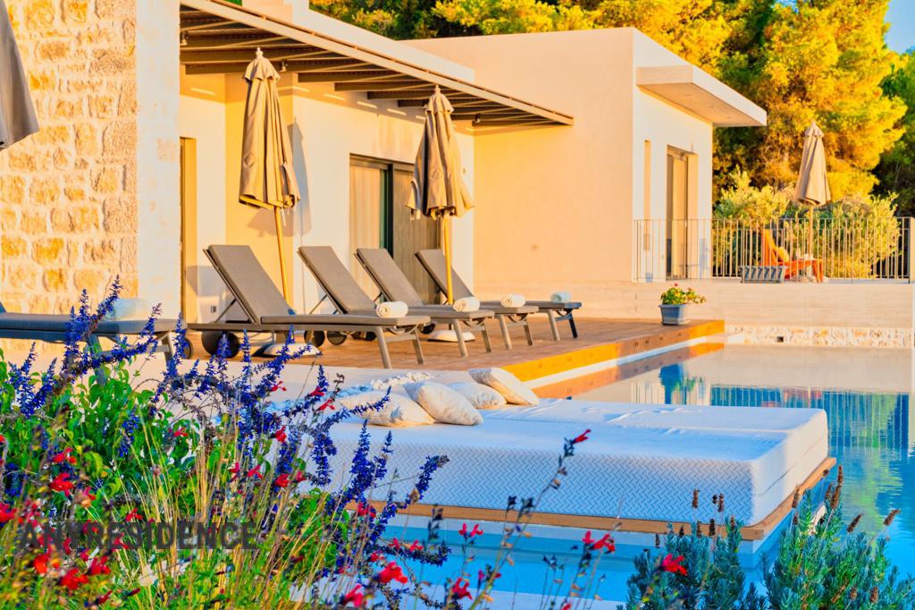 Villa in Lefkas, photo #6, listing #2485841