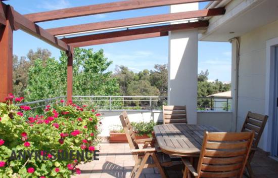 Detached house in Athens