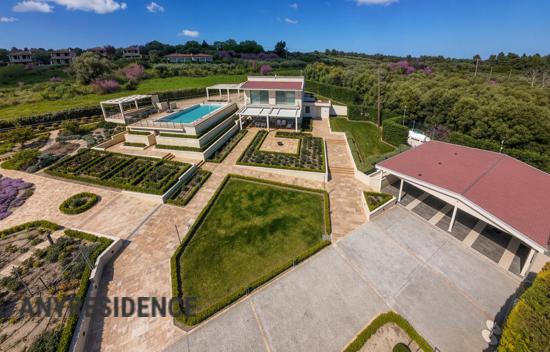 Villa in Kriopigi