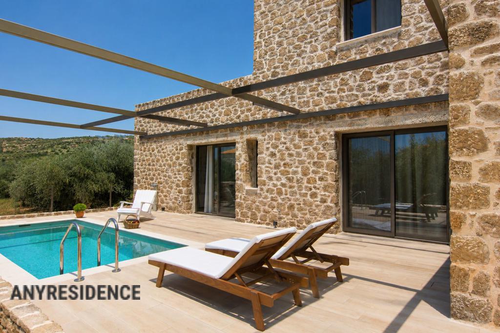 Townhome in Peloponnese, photo #3, listing #2545389