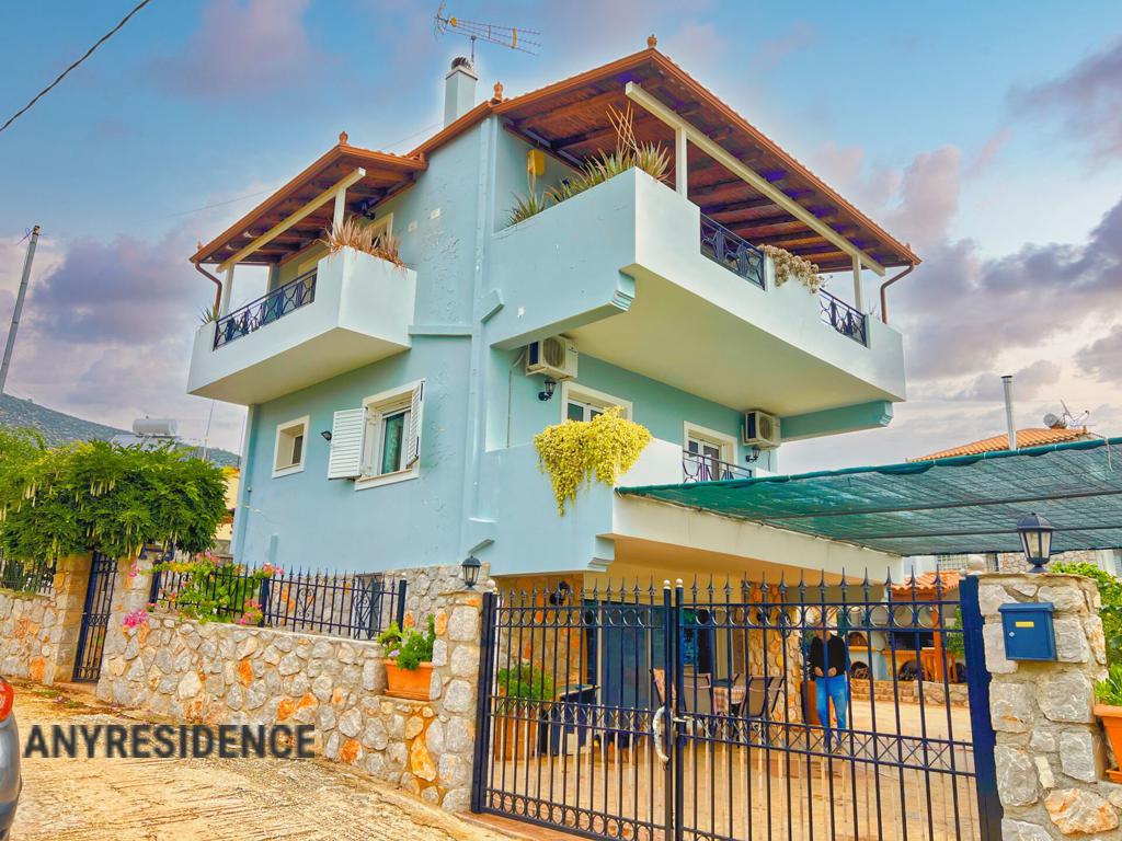 Townhome in Korinthia, photo #2, listing #2488069