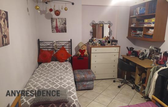 3 room apartment in Piraeus