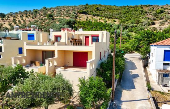 Terraced house in Peloponnese