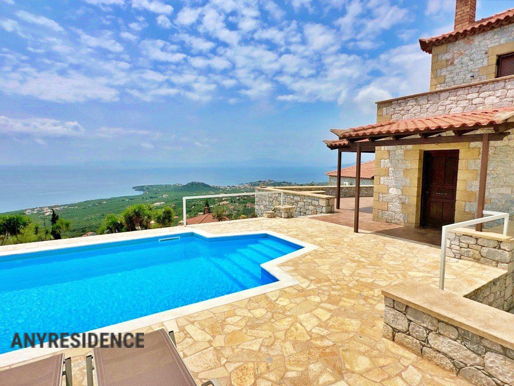 4 room villa in Peloponnese, photo #1, listing #2354244