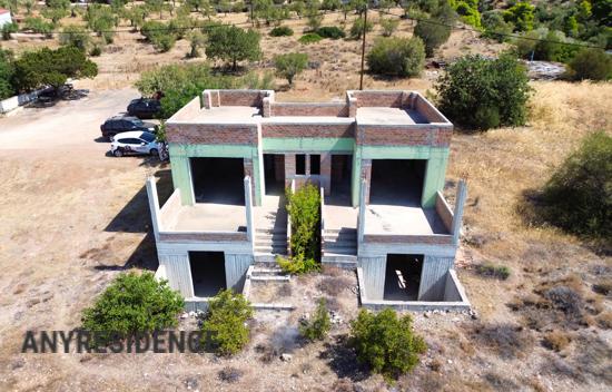 New home in Loutraki