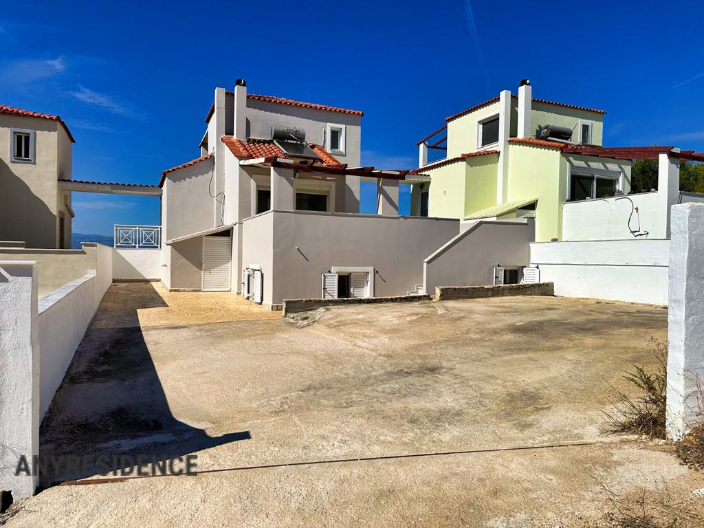 Villa in Loutraki, photo #3, listing #2491966