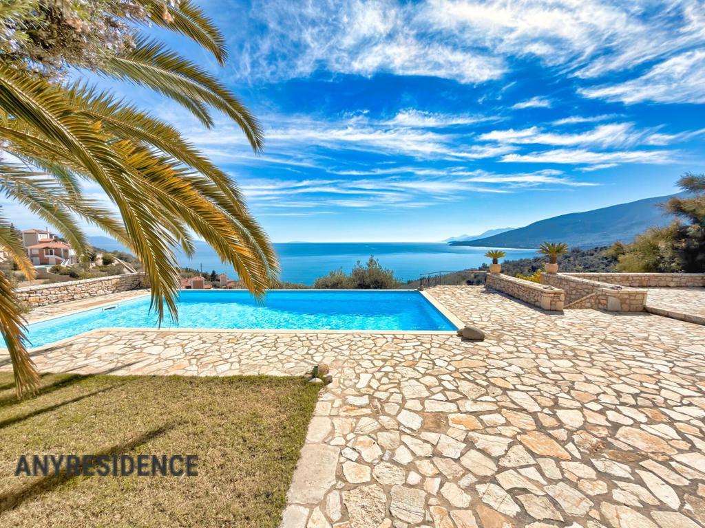 Townhome in Peloponnese, photo #7, listing #2522741