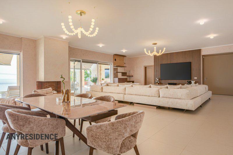 Villa in Nea Skioni, photo #8, listing #2397027