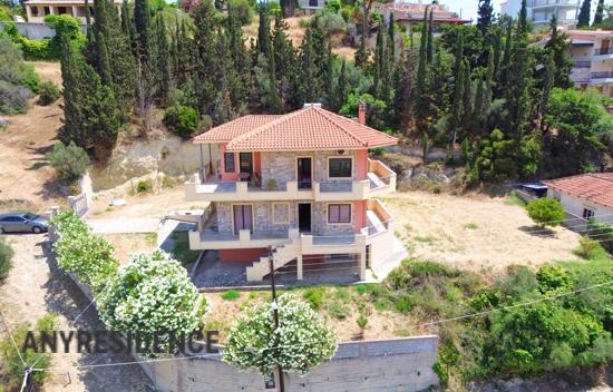 Townhome in Xilokastro