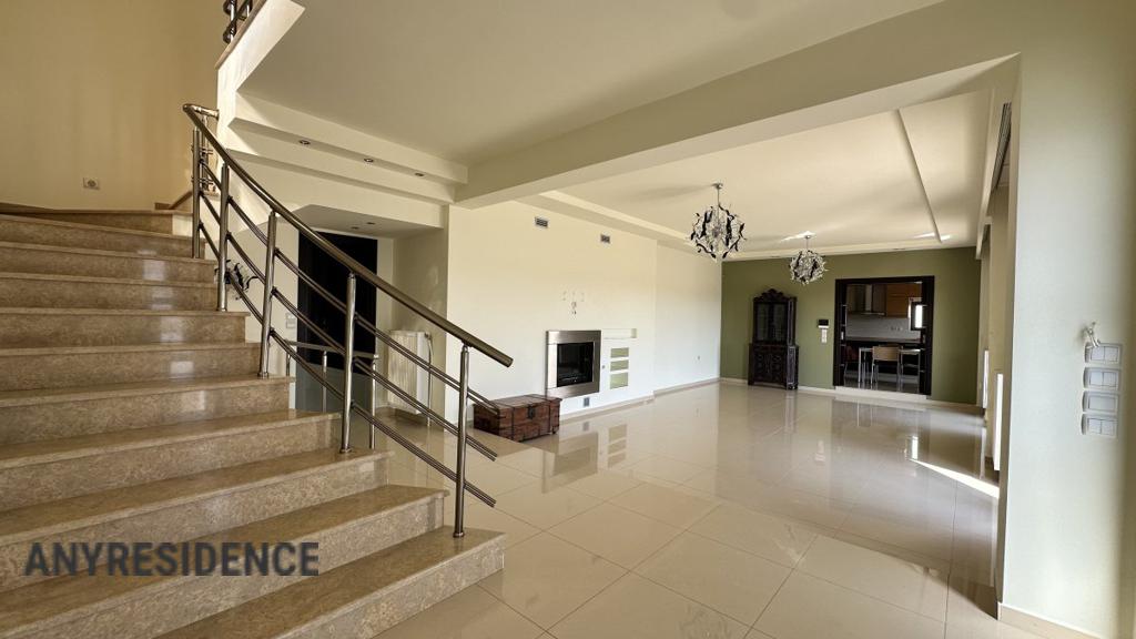 Townhome in Portaria, photo #3, listing #2550442